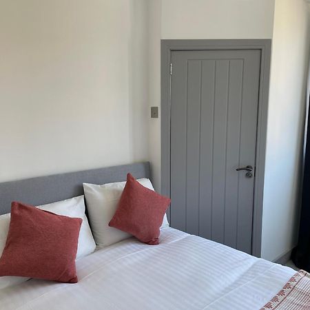 לונדון Room In Shared House Hackney מראה חיצוני תמונה